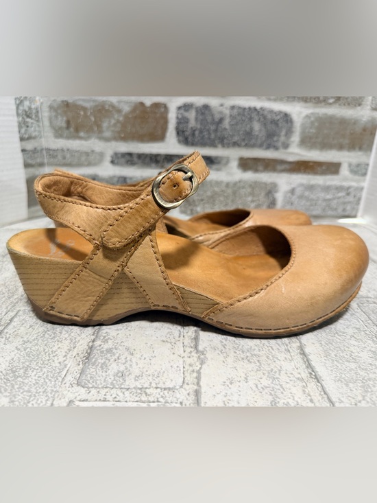Dansko Shoes - Dansko Tiffani Milled Burnished Mules with Buckle size 40 9-9.5